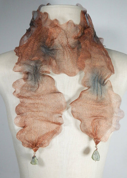 Crimped Fine Knit Scarf with Natural Stones